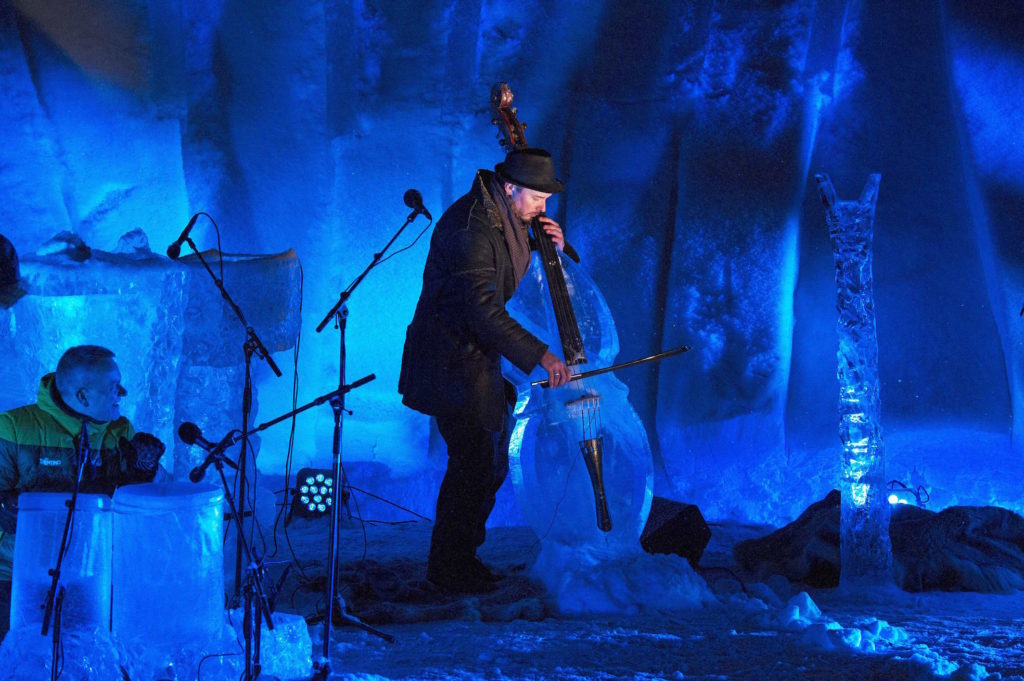 noorwegen-geilo-ijsfestival-steimar-raknes-bassist