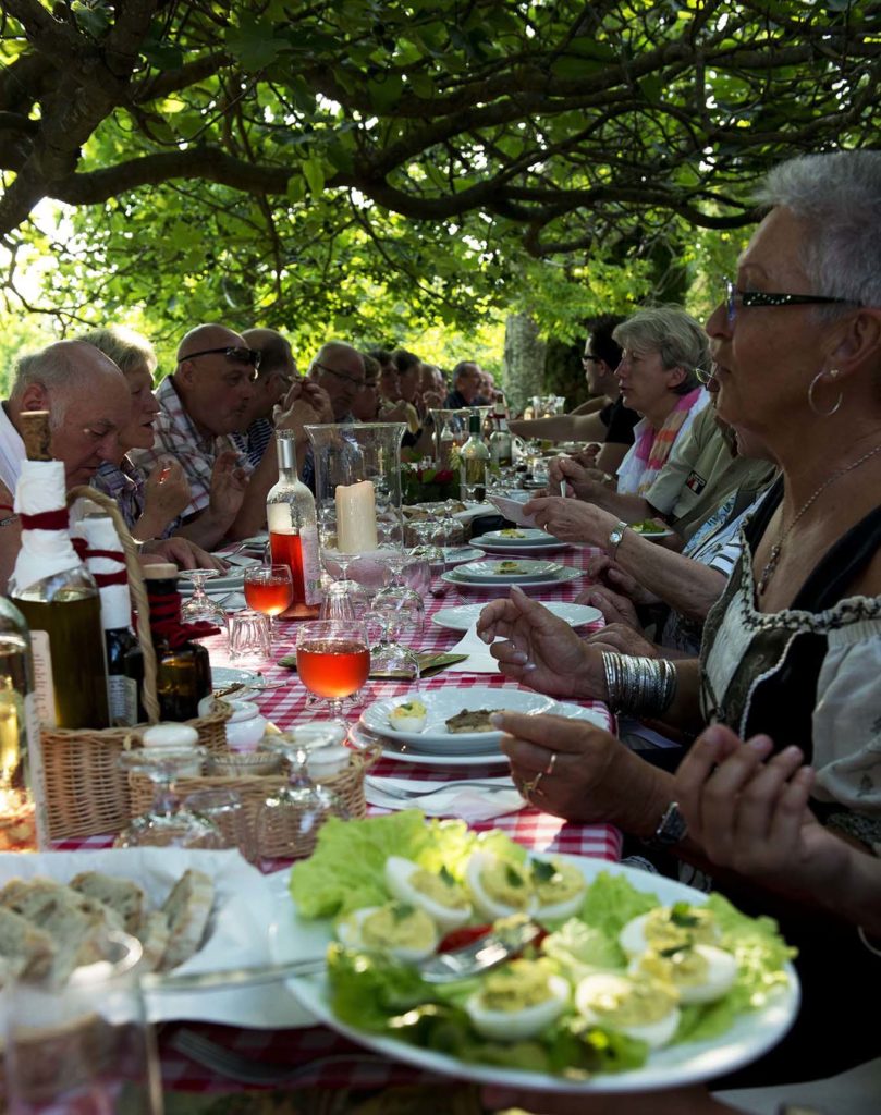italie-fatorria-la-vialla-aan-tafel