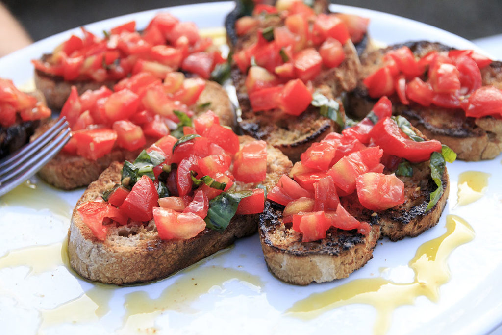italie-fatorria-la-vialla-bruschetta