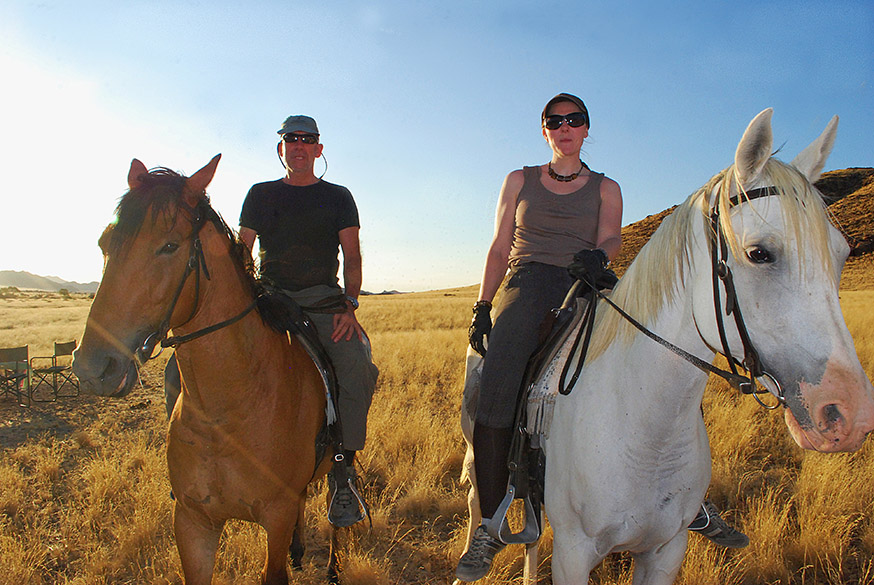 namibië-naukluft-dessert-homestead-paardrijden-angelique-henk