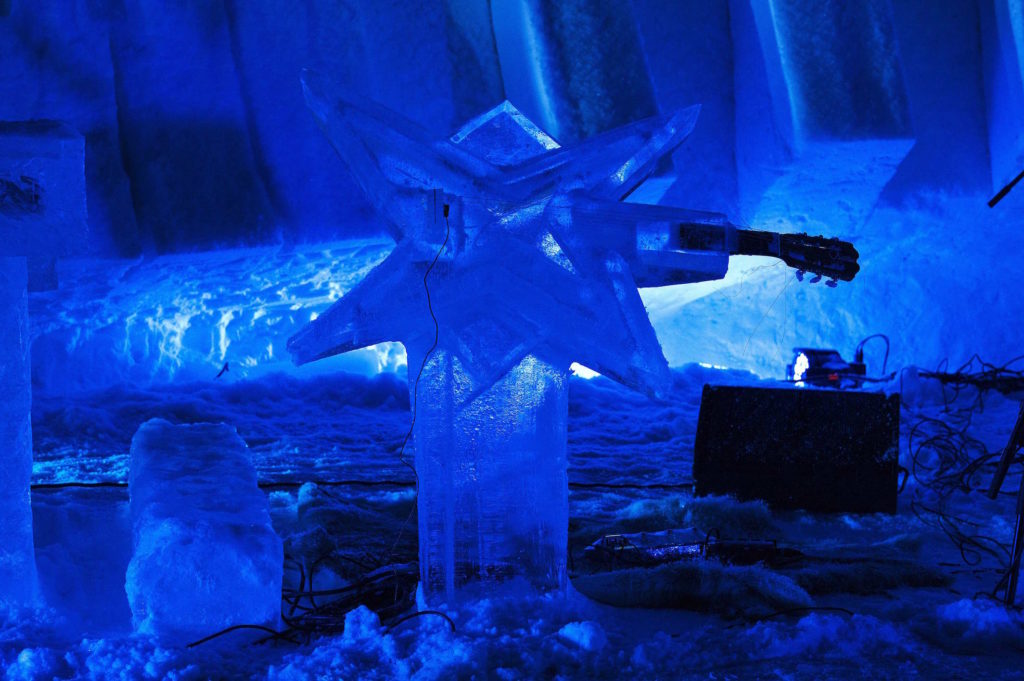 noorwegen-geilo-ijsfestival-ijsgitaar