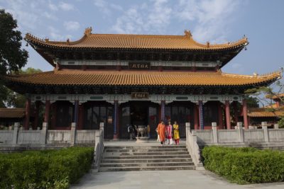 nepal-lumbini-koreaanse-tempel