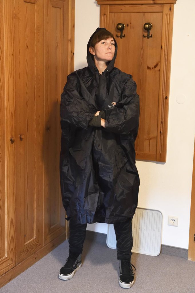 poncho-travelsafe-reisartikelen-zuid-tirol-Angelique