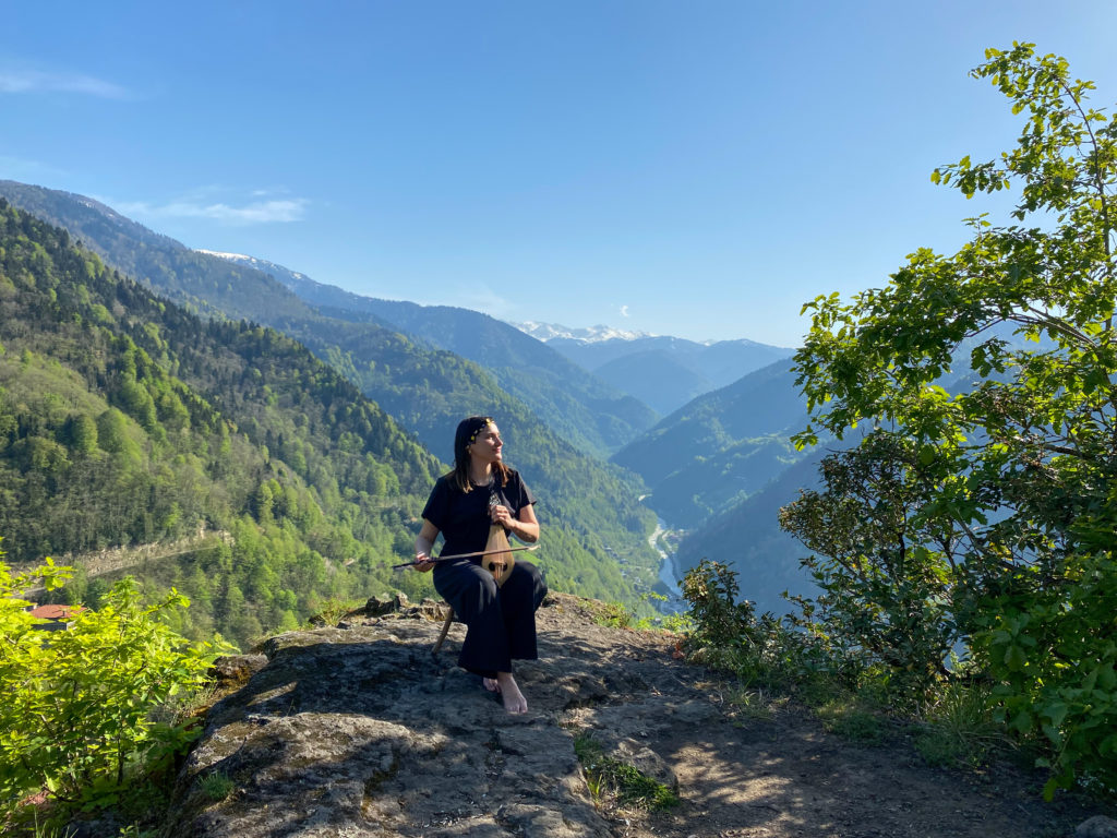 Emine-bostanci-camlihemsin-turkeije