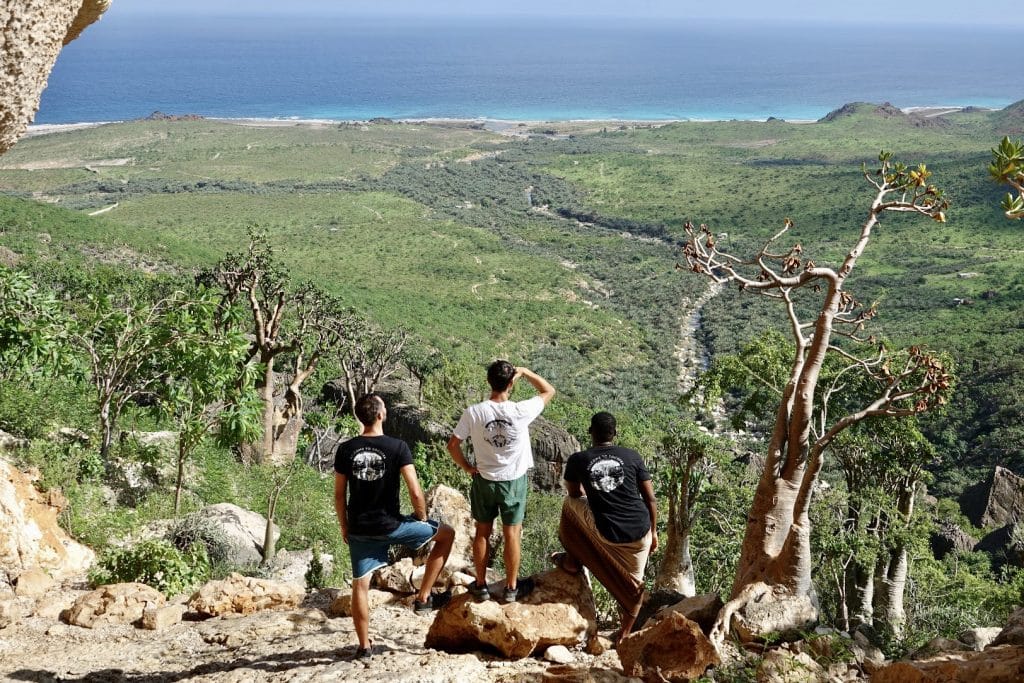 hiken-socotra-island