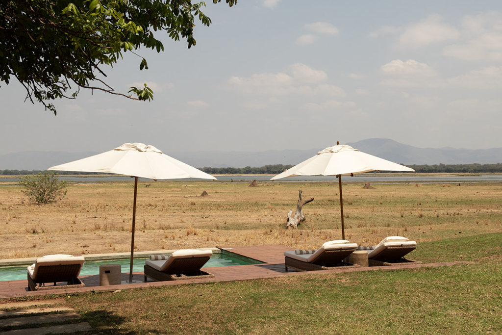 zwembad-chikwenya-mana-pools-henk-bothof