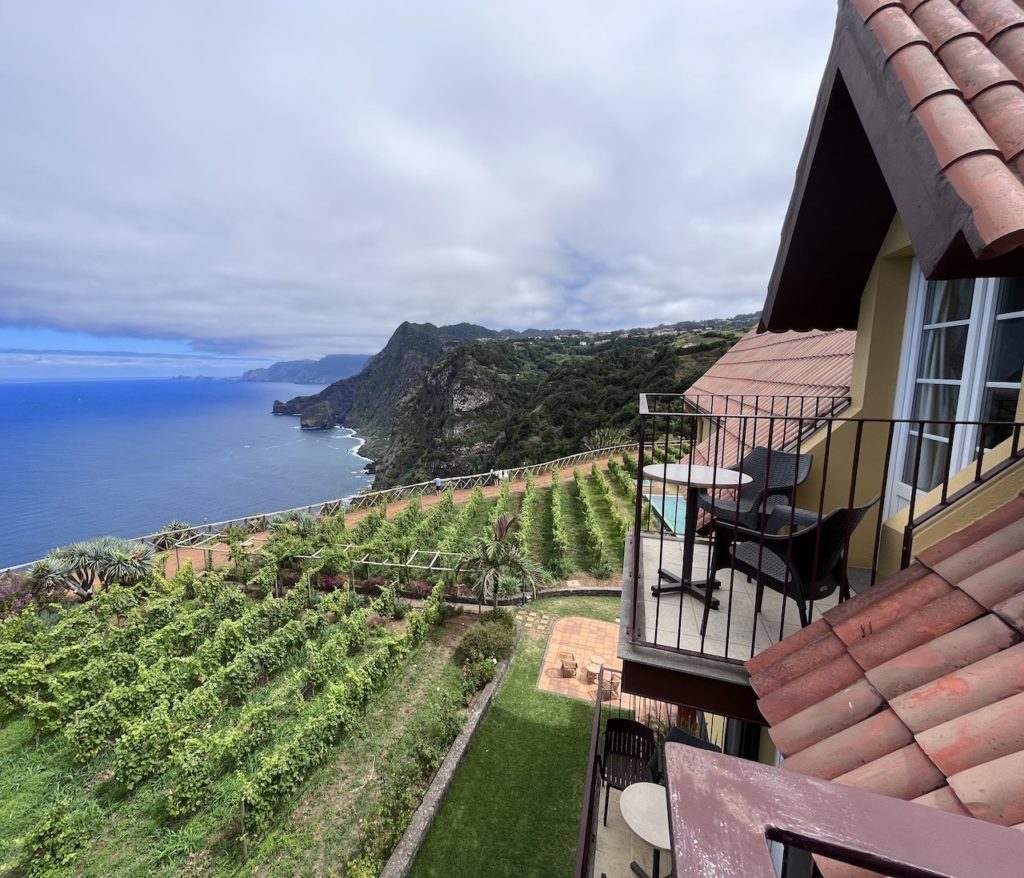 uitzicht-hotel-santana-avo