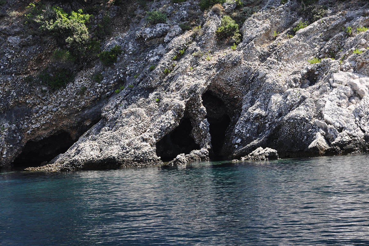 blauwe-grot-cres-kroatie-angelique-van-os