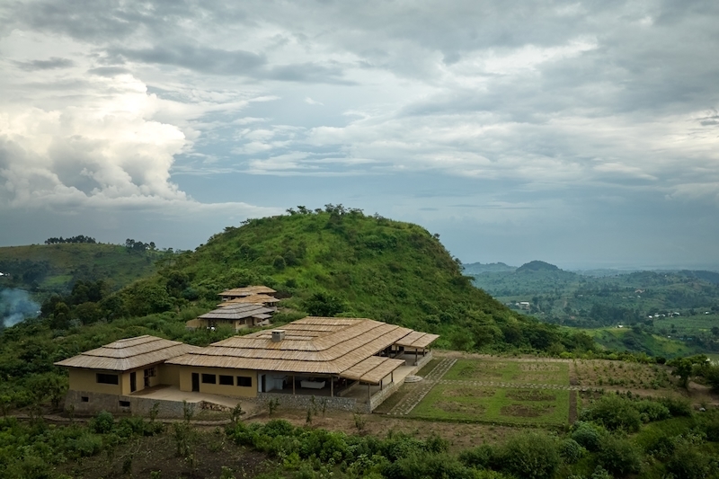 kibbel-lodge-volcanoes-safaris-luxe-bergresorts